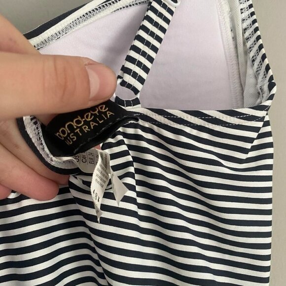 Bond-eye black and white one piece swimsuit - Picture 4 of 5